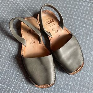 PONS Avarcas Sandals in Muted Green